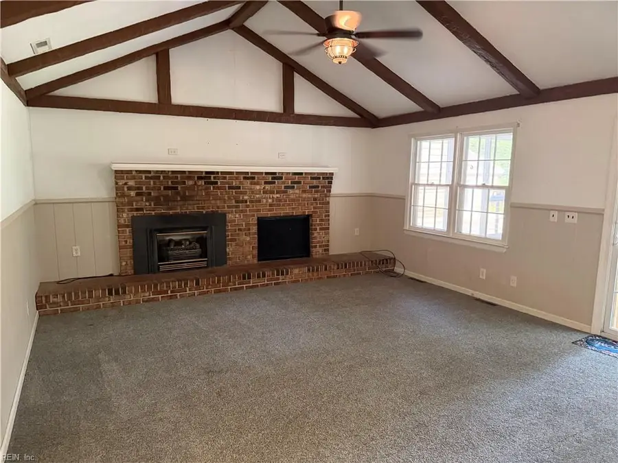 2743 Carmines Island Road, Hayes, VA 23072 - #2