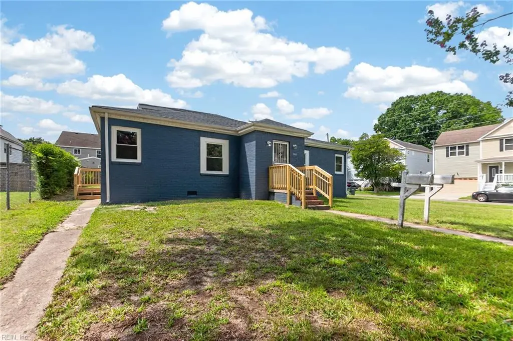 325 W 37th Street, Norfolk, VA 23508 - #1