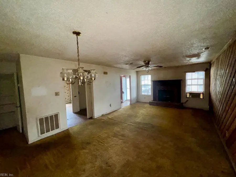 5100 Ellesmere Court, Virginia Beach, VA 23464 - #3