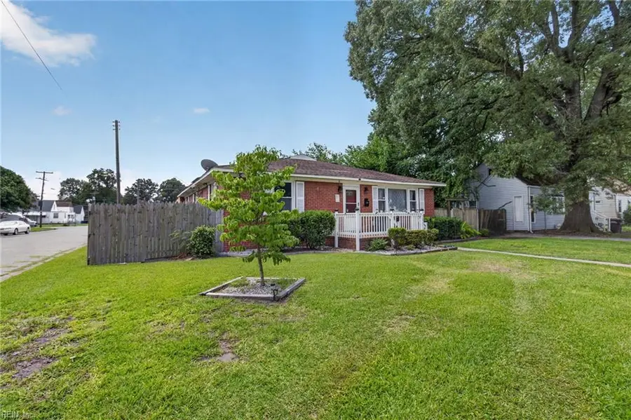 3501 Arlington Place, Portsmouth, VA 23707 - #3