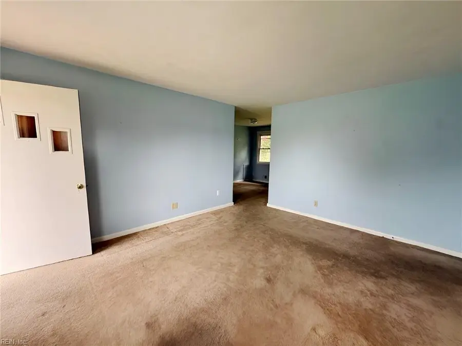 1140 Woodland Terrace Drive, Chesapeake, VA 23323 - #2