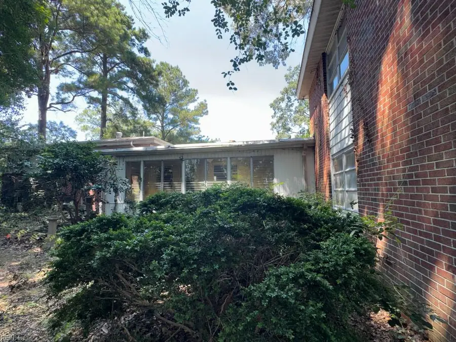 1507 Buckingham Avenue, Norfolk, VA 23508 - #2