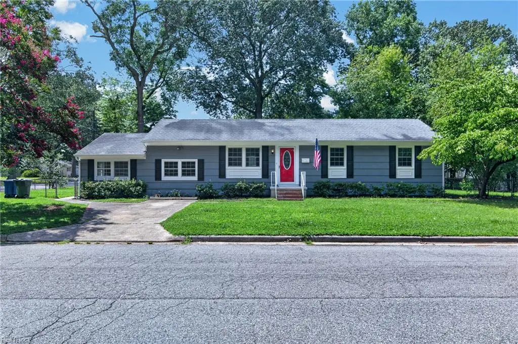 203 Robinson Drive, Newport News, VA 23601 - #1