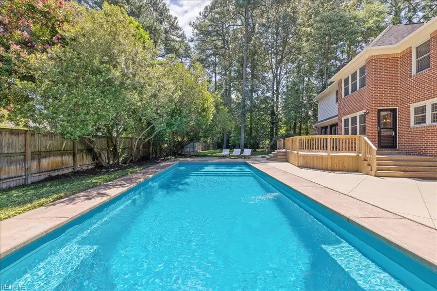 821 Spruce Forest Court, Chesapeake, VA 23322 - #2
