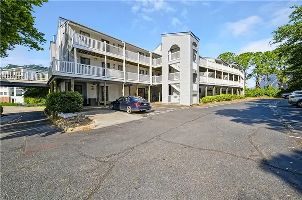 3200 Lynnhaven Drive #202, Virginia Beach, VA 23451
