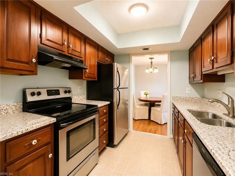 100 Burnt Bridge Way #C, Yorktown, VA 23692 - #3