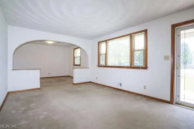 844 Johnstown Road, Chesapeake, VA 23322 - #3