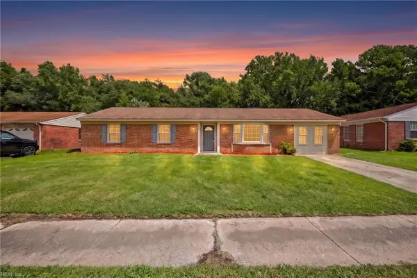 978 Strickland Boulevard, Virginia Beach, VA 23464