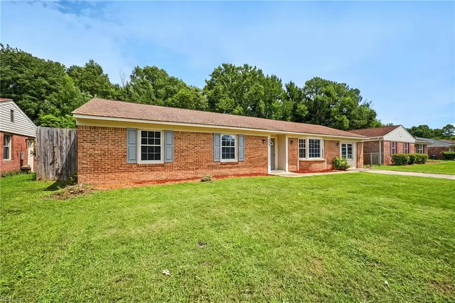 978 Strickland Boulevard, Virginia Beach, VA 23464 - #2