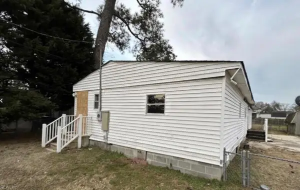 8111 Leo Lane, Chincoteague Island, VA 23336