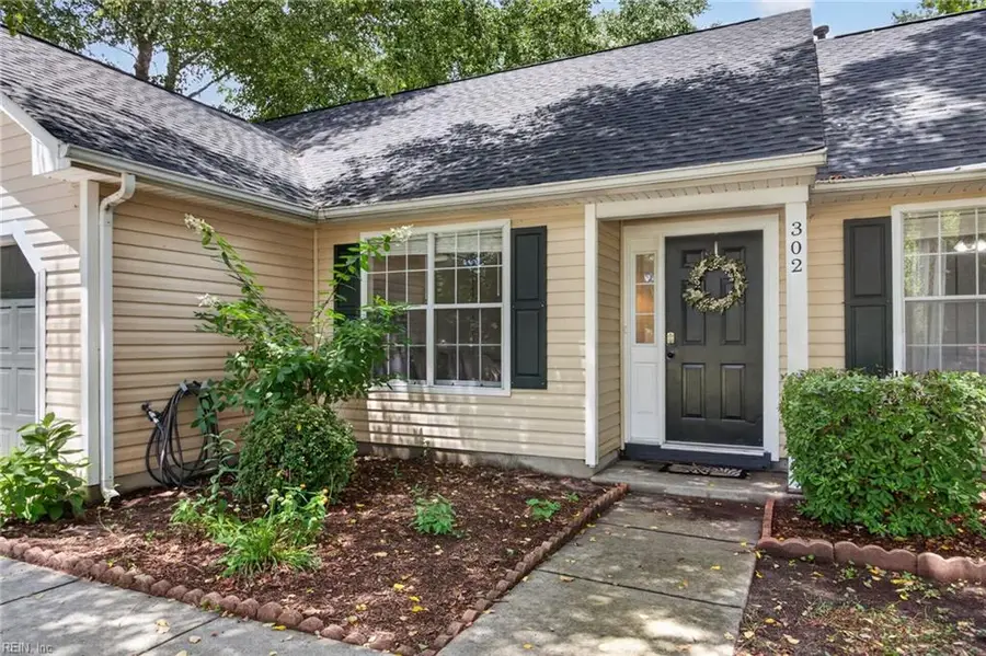 302 Carriage Court, Suffolk, VA 23434 - #2