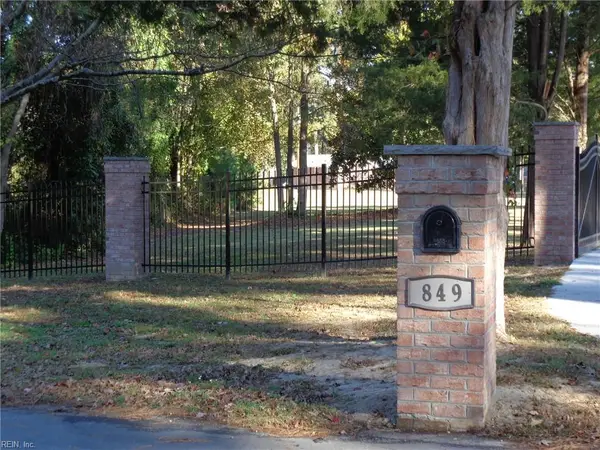 849 E Sparrow Road, Virginia Beach, VA 23464