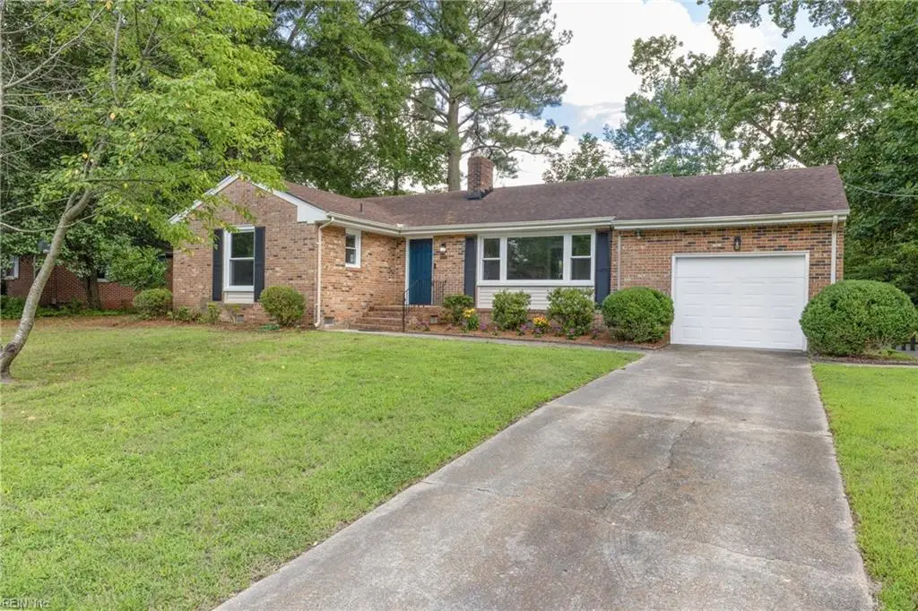 5529 S Greenefield Drive, Portsmouth, VA 23703 - #1