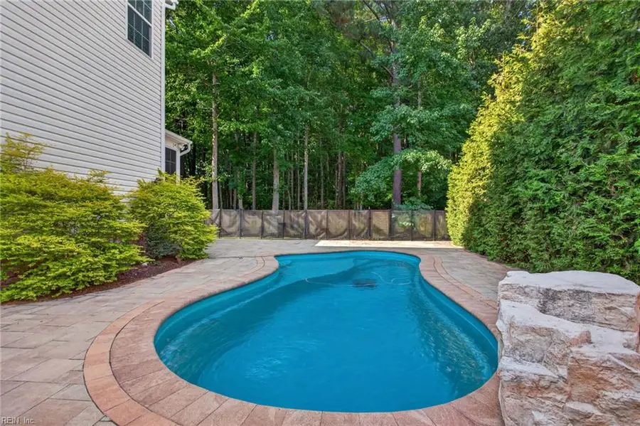 712 Greenfield Lane, Chesapeake, VA 23322 - #2