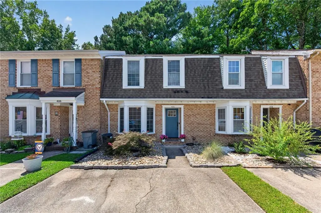 406 Middle Oaks Drive, Chesapeake, VA 23322 - #1