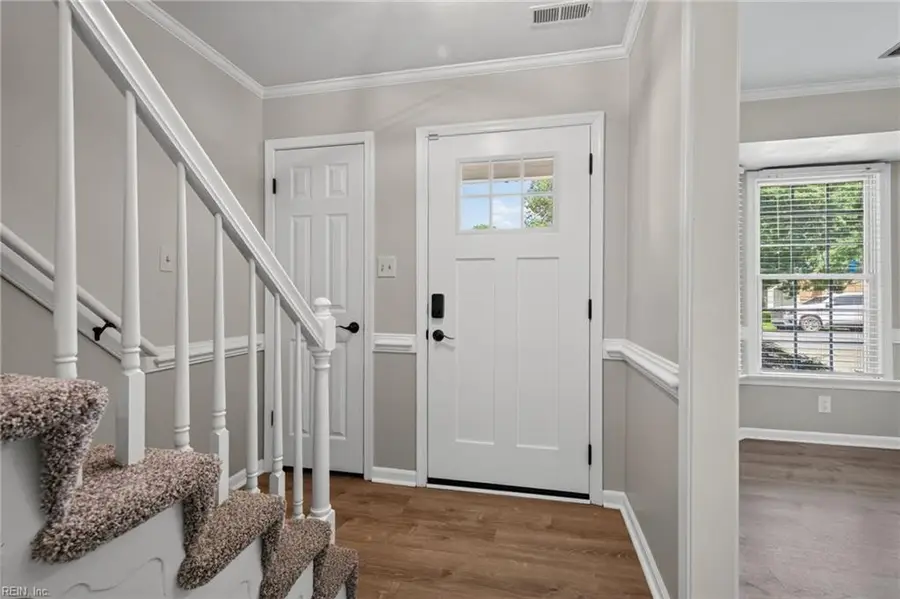 406 Middle Oaks Drive, Chesapeake, VA 23322 - #3