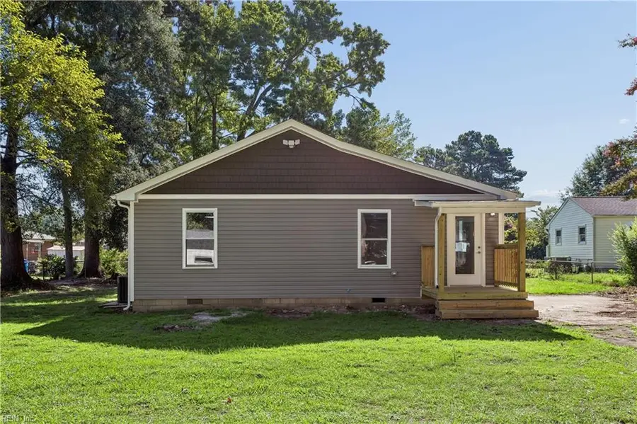 116 Latham Drive, Newport News, VA 23605 - #2