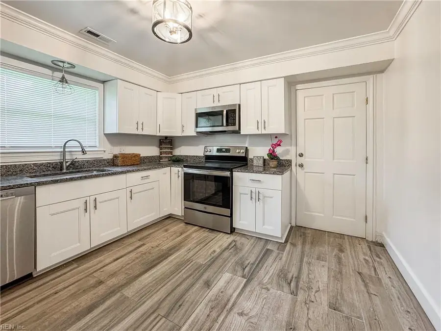 2948 Tyre Neck Road, Chesapeake, VA 23321 - #3