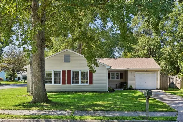 9 Westmont Drive, Hampton, VA 23666