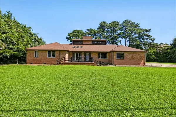 100 Snead Fairway, Portsmouth, VA 23701