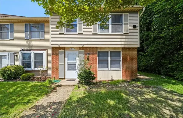 1300 Vanasse Court, Hampton, VA 23666