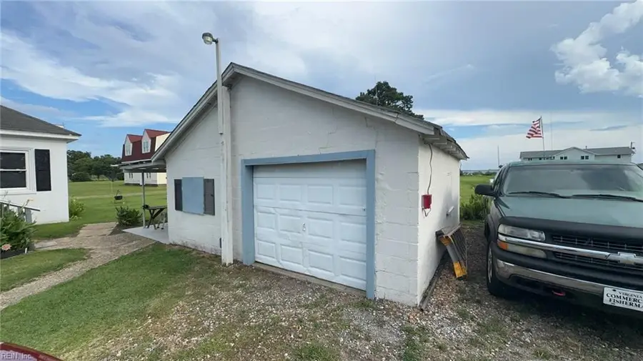 1978 Jenkins Neck Road, Hayes, VA 23072 - #3