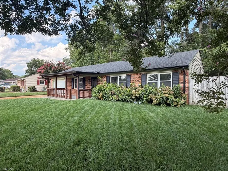 400 Courtney Arch, Virginia Beach, VA 23452 - #2