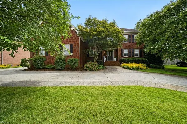 844 Greenfield Lane, Chesapeake, VA 23322
