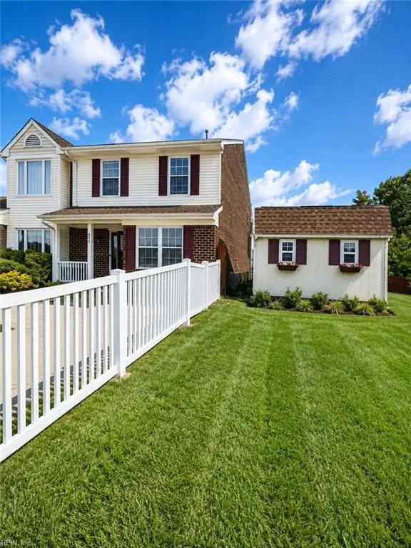314 Sussex Court, Chesapeake, VA 23320