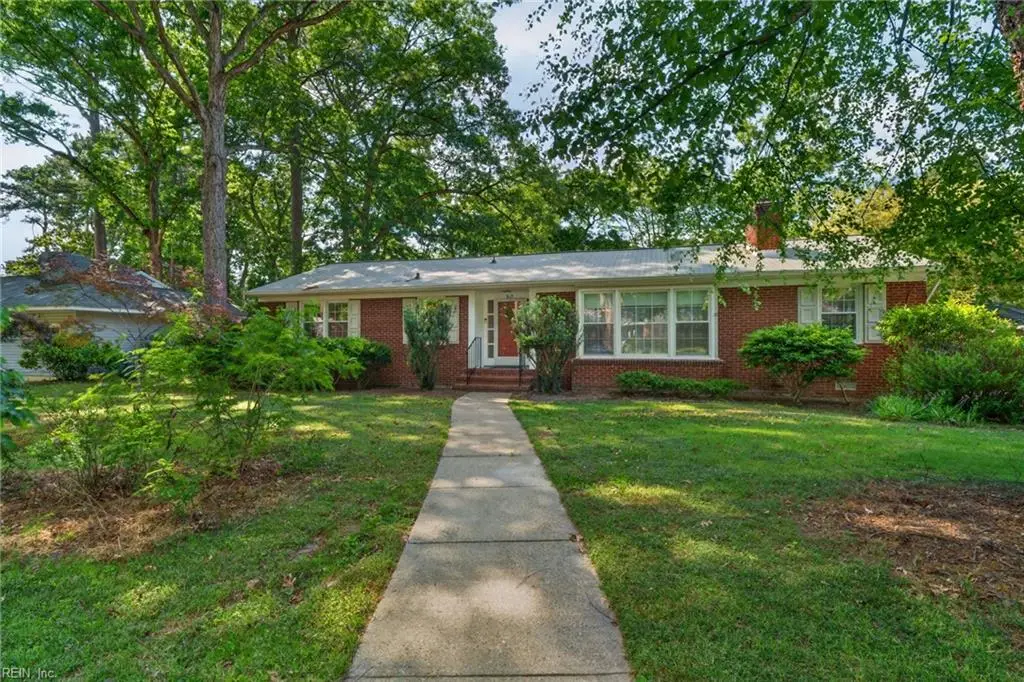 317 Central Parkway, Newport News, VA 23606 - #1