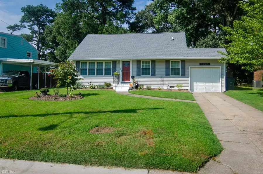 1285 River Oaks Drive, Norfolk, VA 23502 - #2