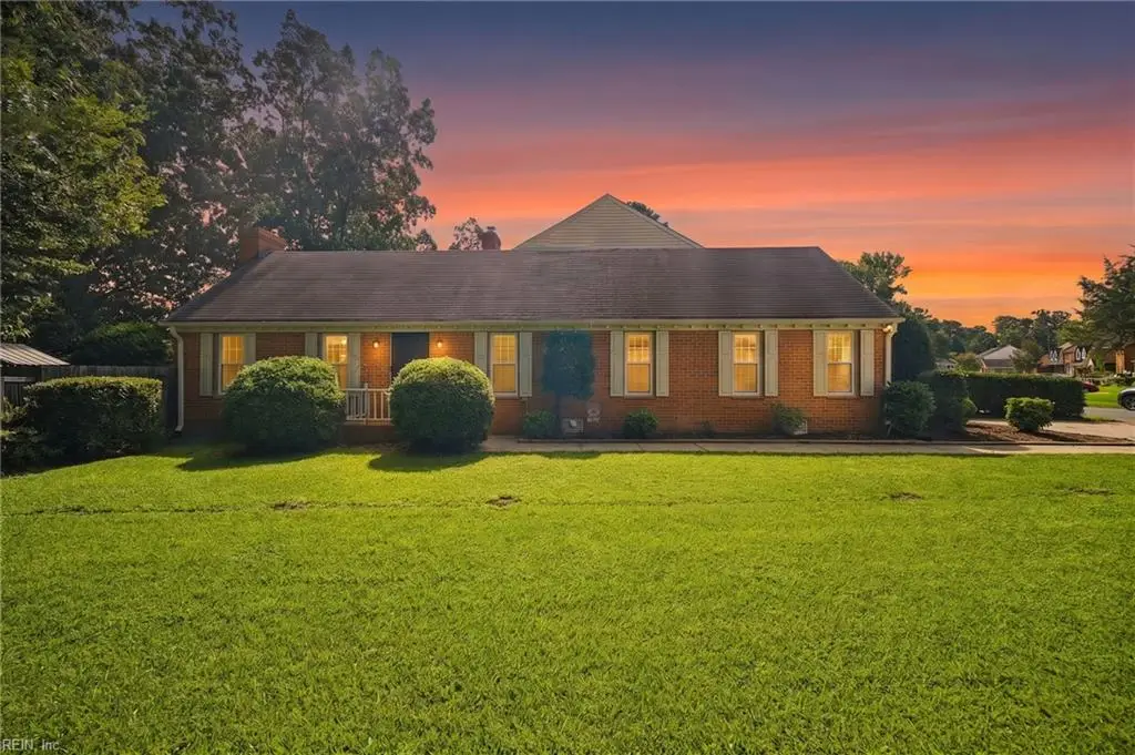 310 Faire Chase #Chas, Chesapeake, VA 23322 - #1