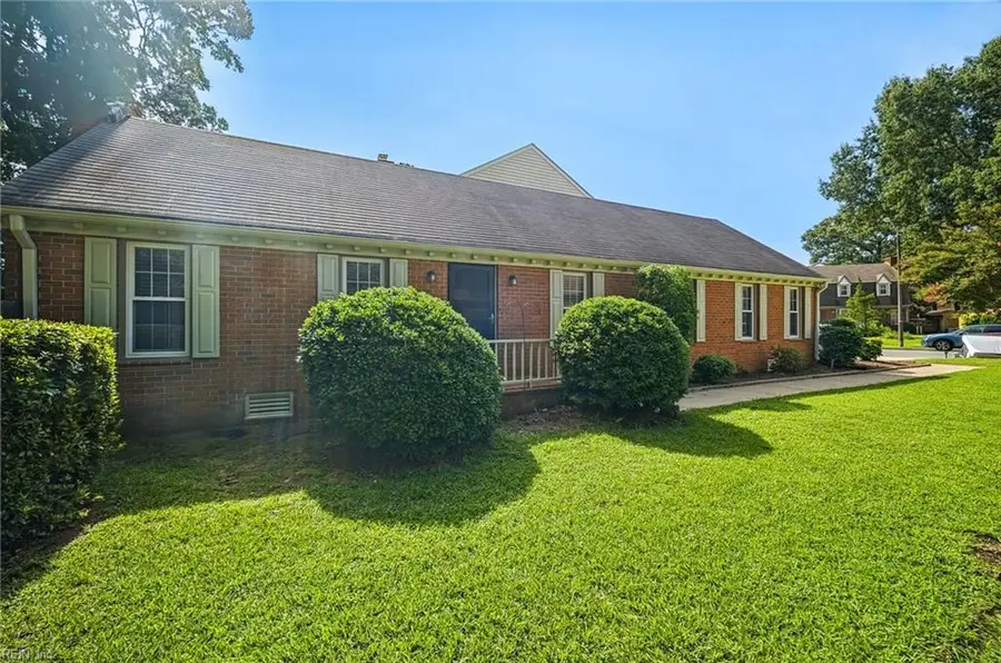 310 Faire Chase #Chas, Chesapeake, VA 23322 - #3