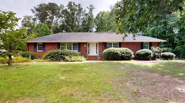 205 Meadowfield Road, Yorktown, VA 23692