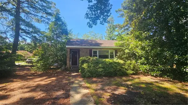 864 E Sparrow Road, Virginia Beach, VA 23464