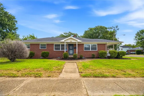 9422 N Beach View Street, Norfolk, VA 23503