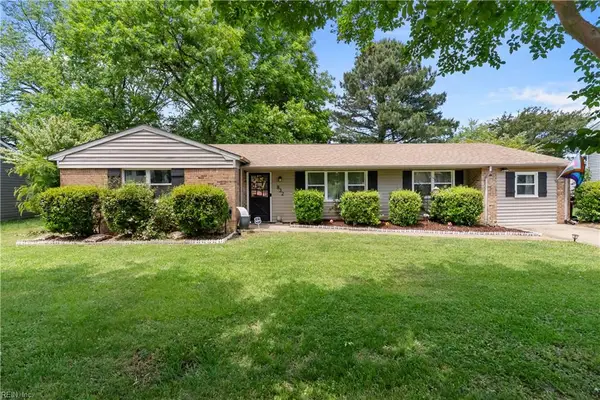 832 Parapet Road, Chesapeake, VA 23323