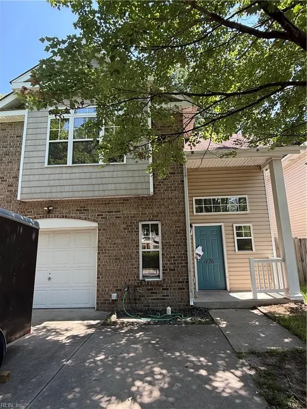 876 Gem Court, Virginia Beach, VA 23462