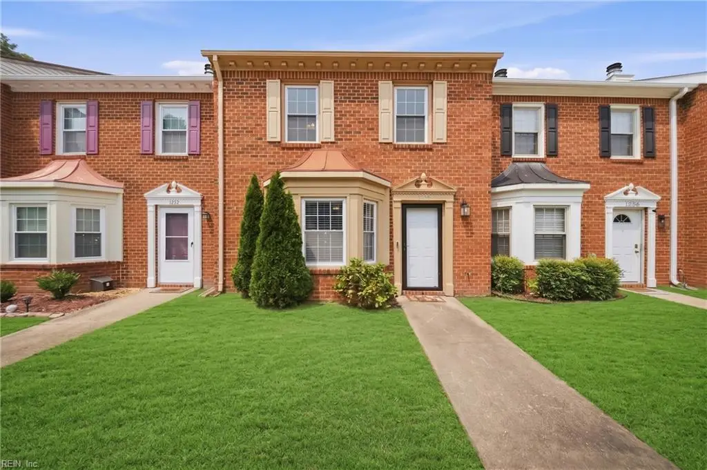 1234 Cedar Mill Square, Chesapeake, VA 23320 - #1
