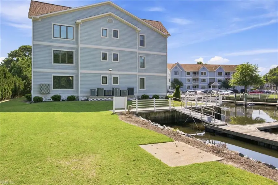 5 Harbor Watch Dr #413, Chesapeake, VA 23320 - #2