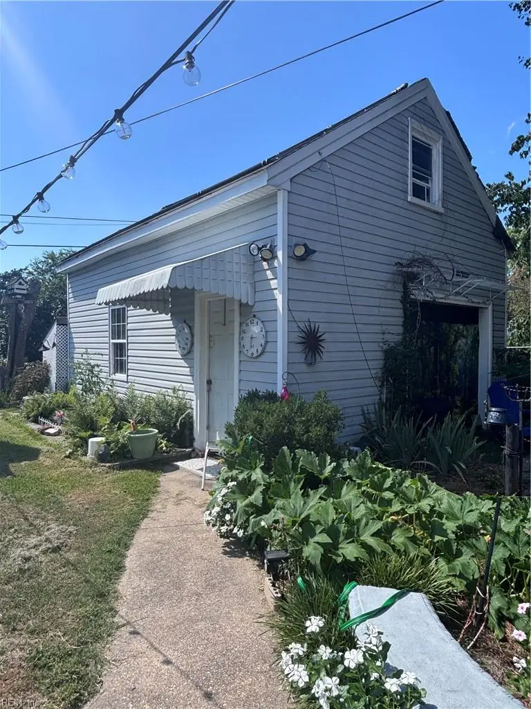 8135 Foxdale Drive, Norfolk, VA 23518 - #2