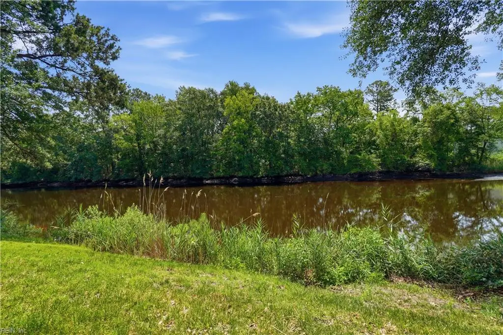 934 Ferryman Quay, Chesapeake, VA 23323 - #1