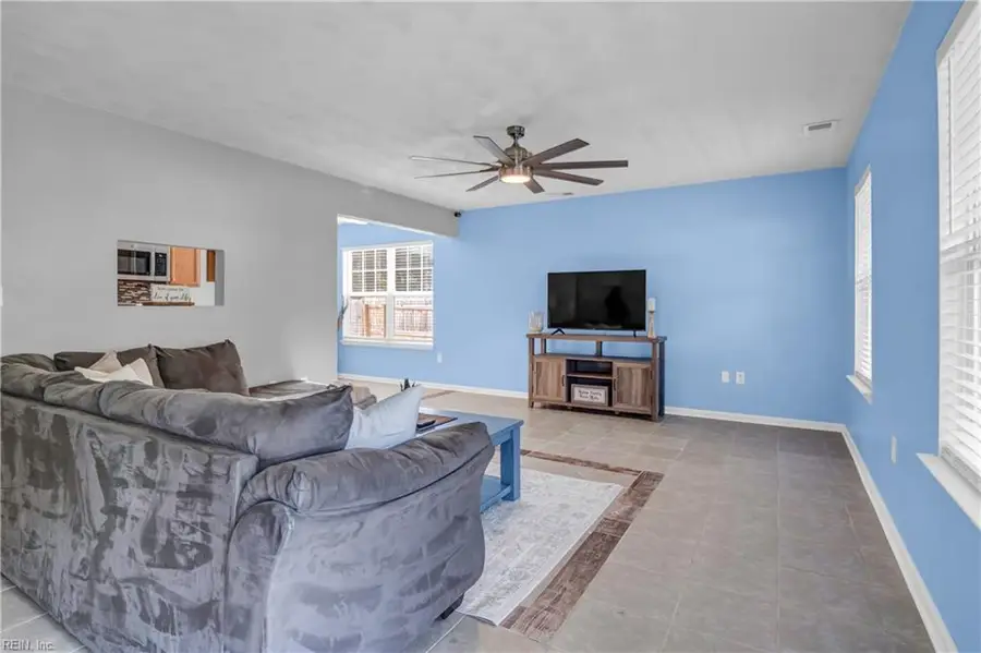 2708 Omar Street, Chesapeake, VA 23324 - #3