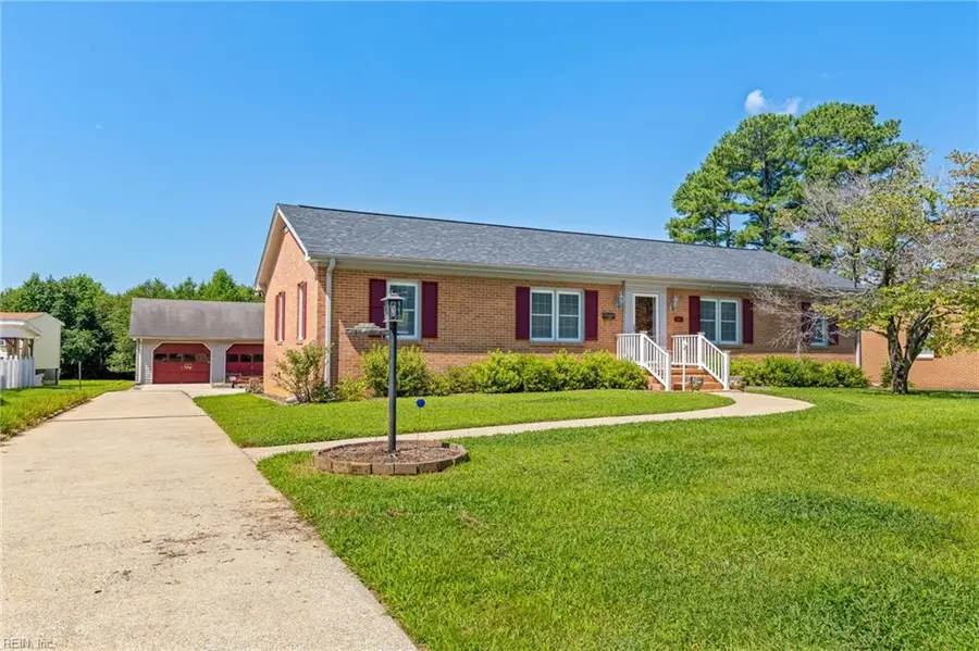 303 Miles Circle, Emporia, VA 23847 - #2