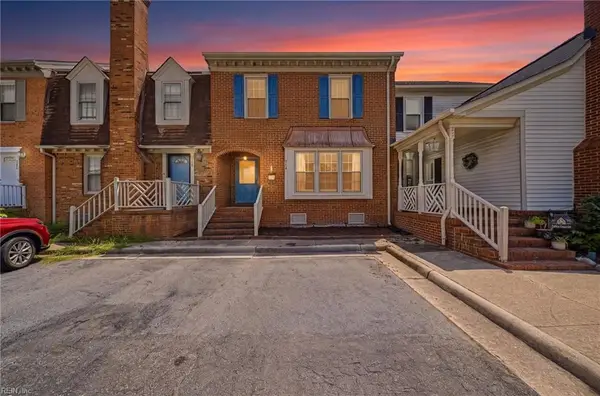 712 Lord Dunmore Drive, Virginia Beach, VA 23464