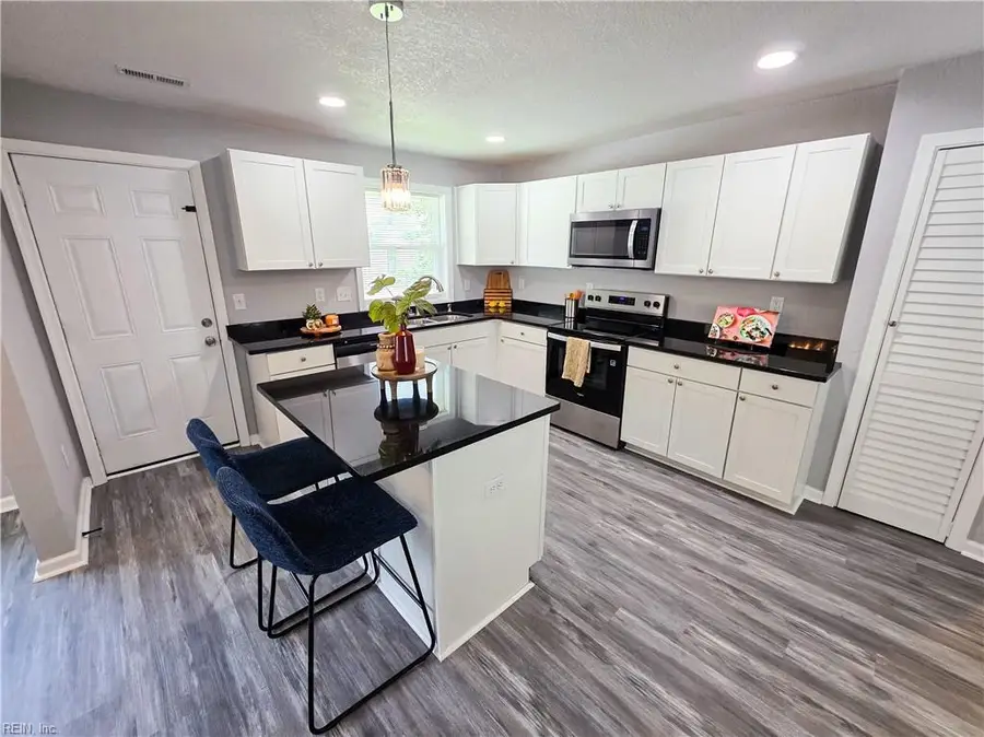 2216 Deep Creek Boulevard, Portsmouth, VA 23704 - #2