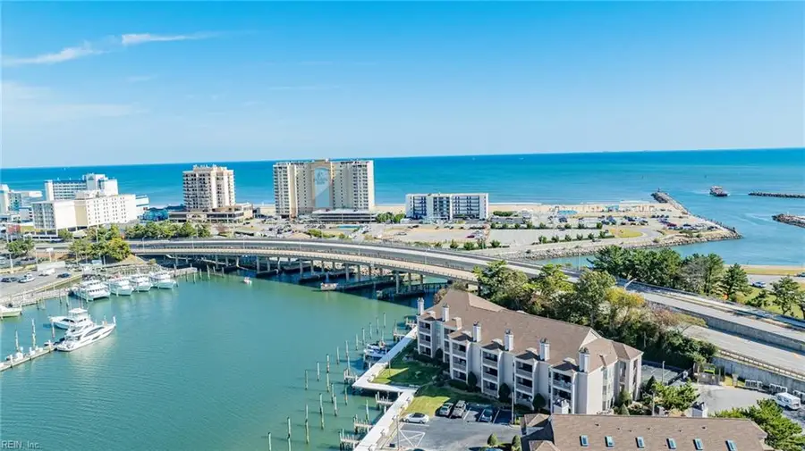 405 Harbour Point Point #305, Virginia Beach, VA 23451 - #2
