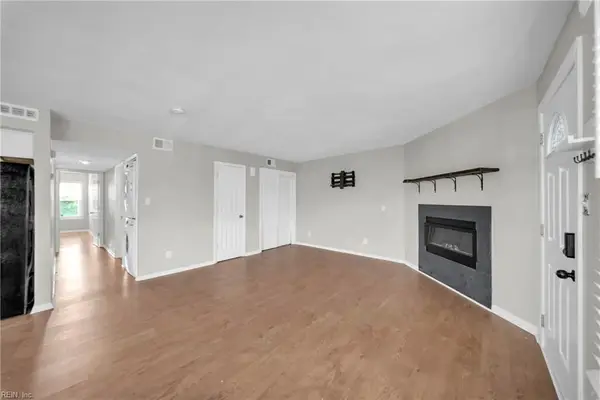 1326 W Ocean View Avenue #A, Norfolk, VA 23503