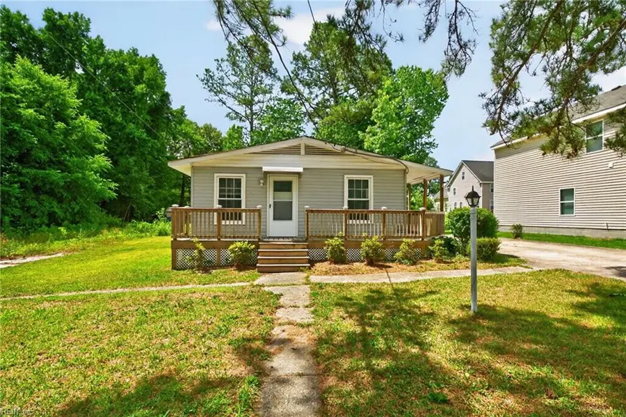 5001 Clifton Street, Chesapeake, VA 23321 - #3