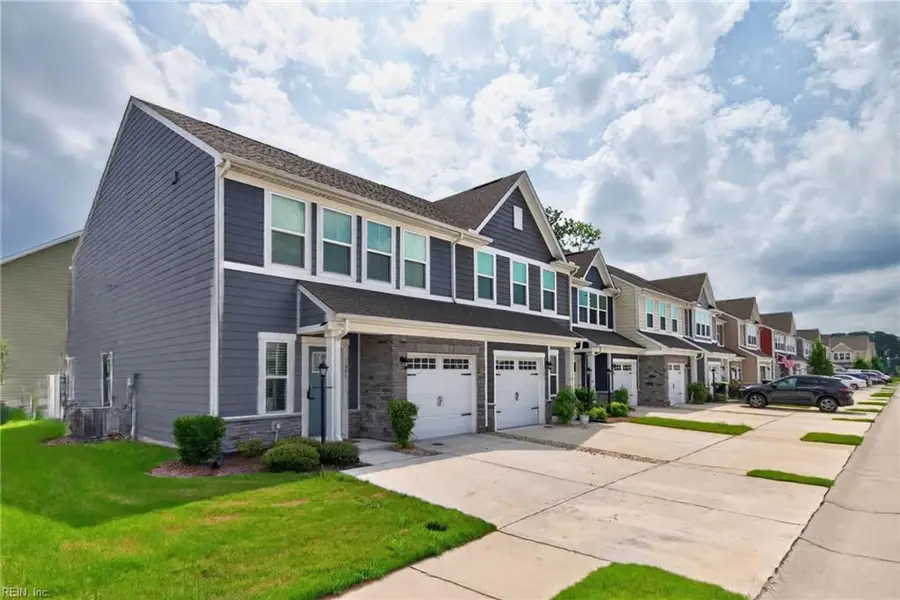 1605 Redwing Arch, Chesapeake, VA 23322 - #2